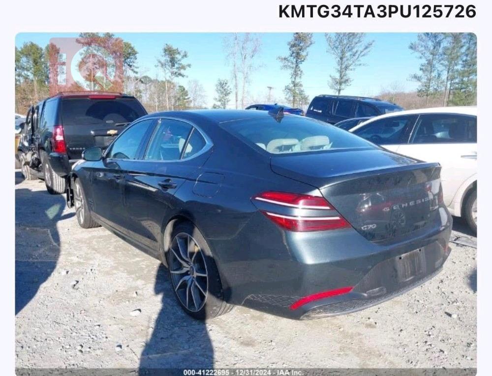 جنسس G70